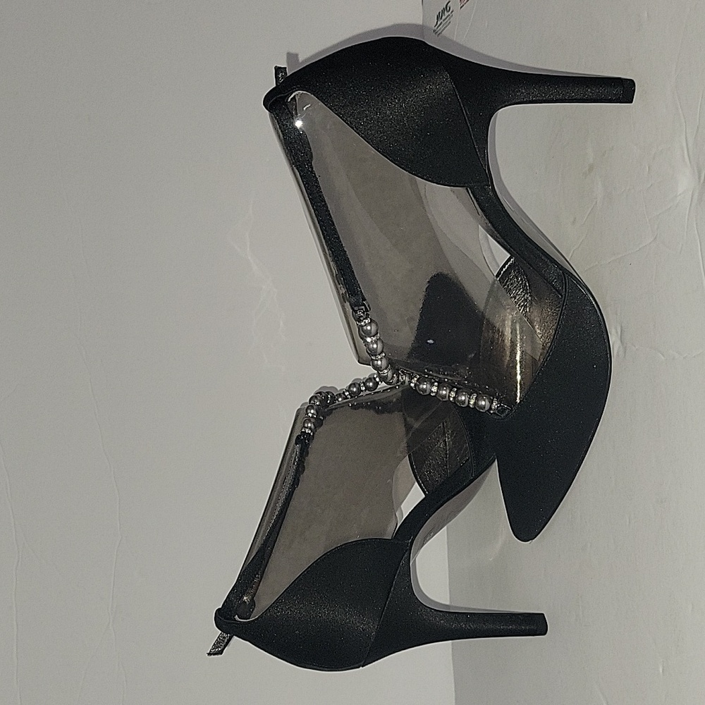 Adrianna Papell   Aurora Evening Pump